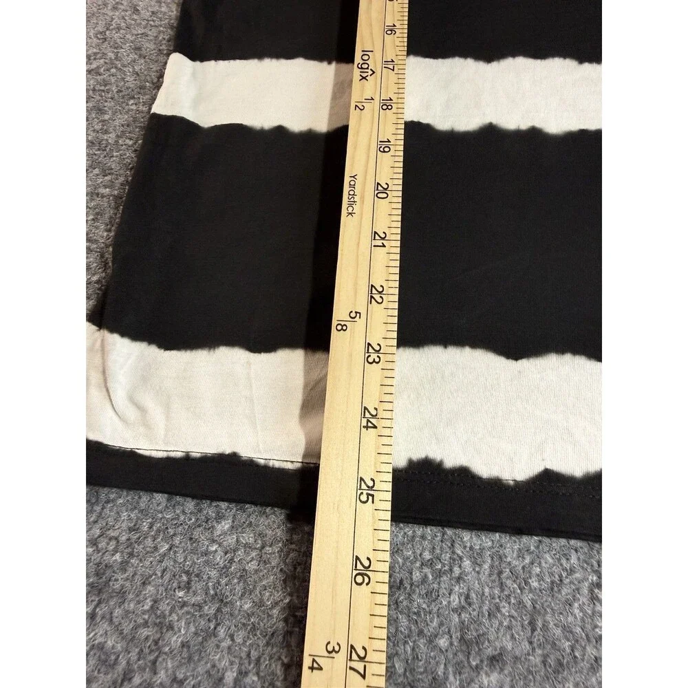 Guess Black & White Striped Embroidered T‑Shirt – Size M – Tie‑Dye Style - Picture 4 of 7